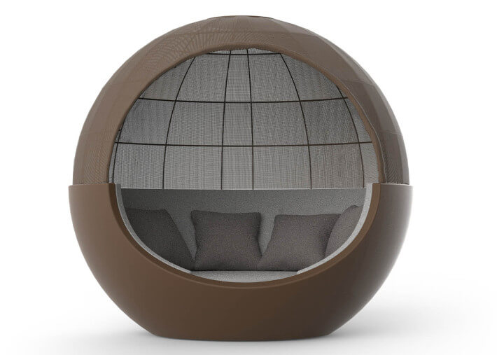 Daybed original en polyéthylène et coque en...