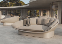 Daybed design et confortable en polyéthylène Ramon Esteve -Luna Vondom