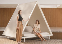 Daybed forme tipi avec toit en tissu Sunvision - Vineyard par Vondom