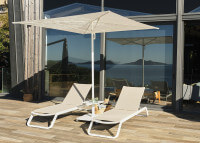 Parasol carré 2,5x2.5 - blanc gris ou taupe - Platto par Ezpeleta