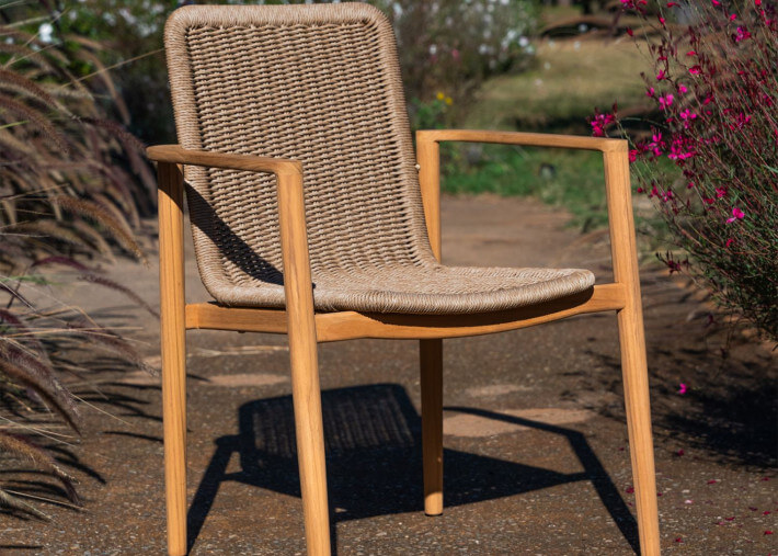 Set de 2 fauteuils en teck et résine tressée -...