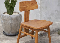 Chaise originale en teck naturel - LovYa par Bazar Bizar