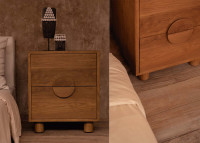 Table de chevet en teck naturel - Eclipse par Bazar Bizar