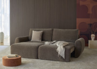 Canapé-lit au confort enveloppant Norum Curve Arms - Innovation Living