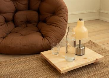 Table ultra basse en bois de pin Dock Side par Karup