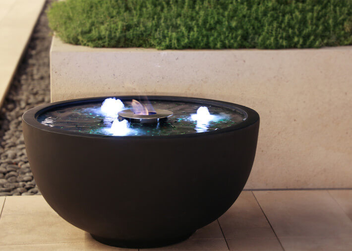 Fontaine lumineuse et flamme pour extérieur...