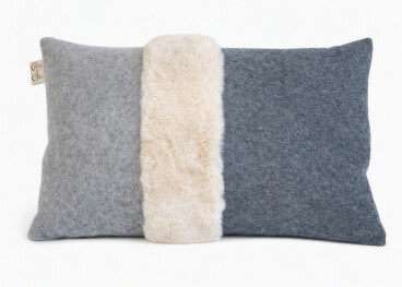 Coussin design chalet et montagne cosy gris par cosy&chic