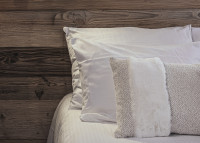 Coussin design beige-blanc 40x60 - Cosy Pure par Cosy&chic