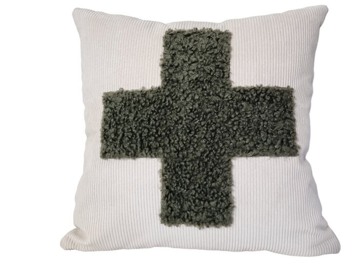 Coussin croix velours beige et fausse fourrure...
