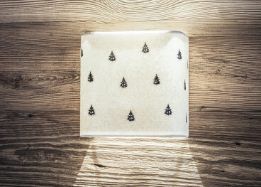 Applique murale broderie motif sapins 3 coloris 2 tailles...
