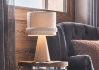 Lampe à poser cosy en bois et tissu écru - Cocooning par Cosy&chic