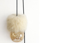 Baladeuse avec ampoule fumé et fausse fourrure - Himalaya Cosy&chic
