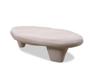 Table basse beige Earth en résine Margot – 2 tailles – Maison Yak