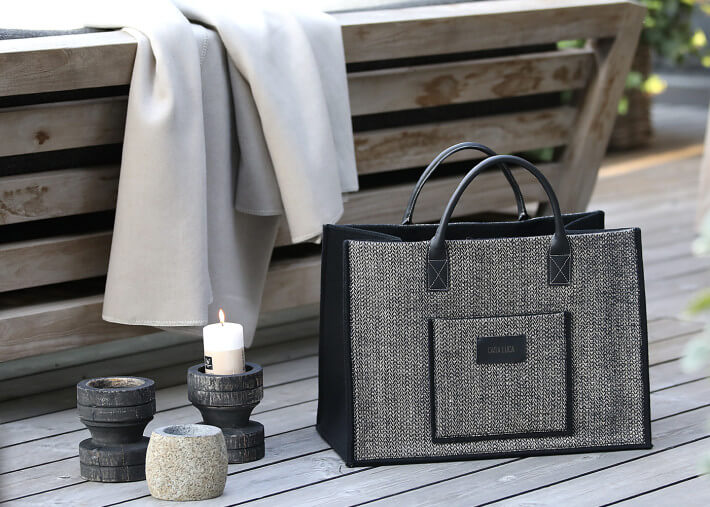 Porte-bûches ou panier déco en cuir et tissu –...