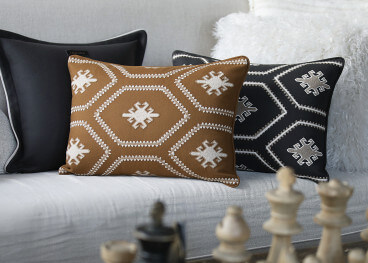 Coussin rectangulaire en laine 5 coloris – Ethnic Catia Luca