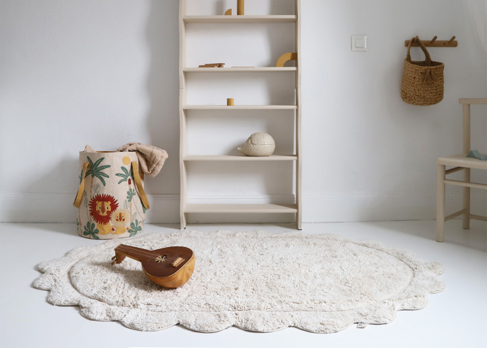 Tapis enfant ovale blanc naturel – Marisa Nattiot
