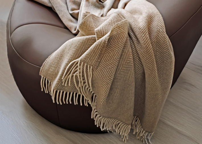 Plaid cachemire et laine motifs chevrons...