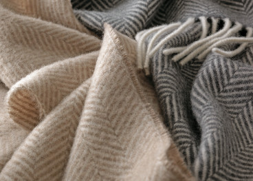 Plaid cachemire et laine motifs chevrons Kitzbühel –... 2