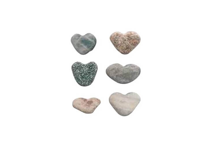LOT DE 6 COEURS EN PIERRE