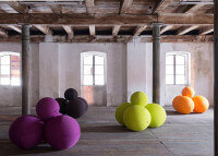 ASSISE ORIGINALE 3 PLACES COMPOSEE DE BALLES CONFORTABLES - 36 COULEURS - BALL MODULAR PAR LINA FURNITURE