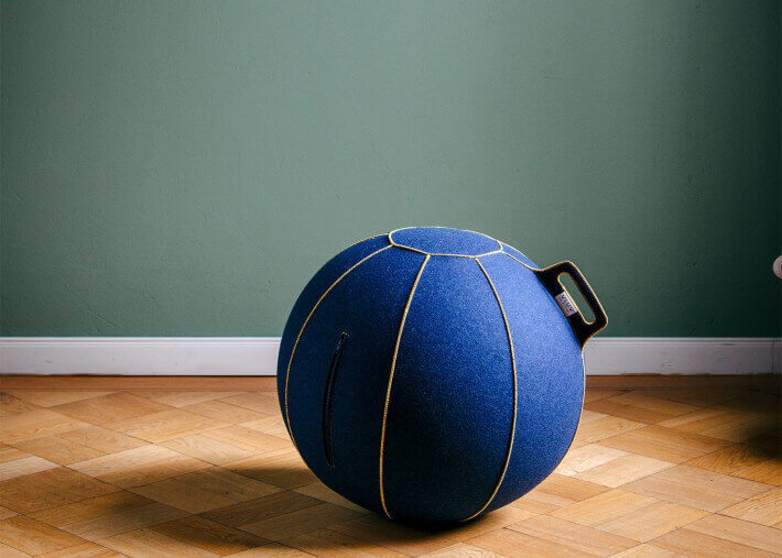 POUF ORIGINAL ET ERGONOMIQUE EN LAINE FEUTREE 4 COULEURS VLUV VELT 