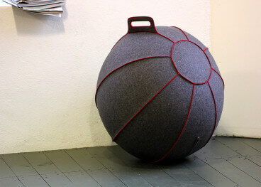 Pouf ergonomique en laine feutrée VELT – 3 coloris – Vluv 2