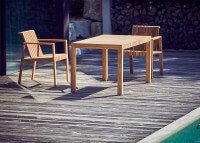 TABLE DE REPAS EXTERIEUR INTERIEUR EN TECK CERTIFIE FSC 2 TAILLES AU CHOIX - MANTI PAR JANKURTZ